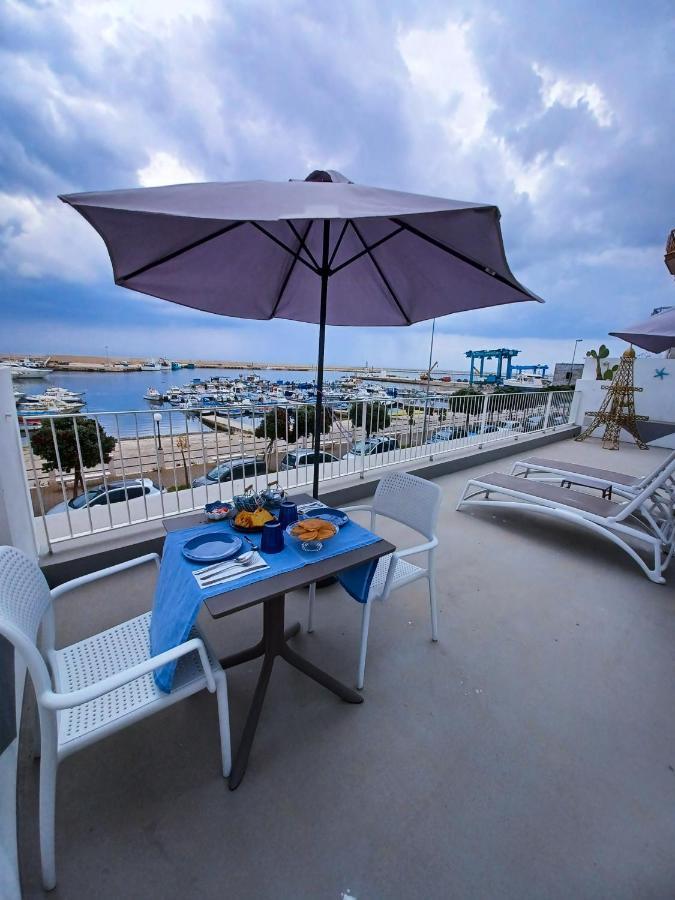 B&B 106 Maison De Charme Mola di Bari Esterno foto