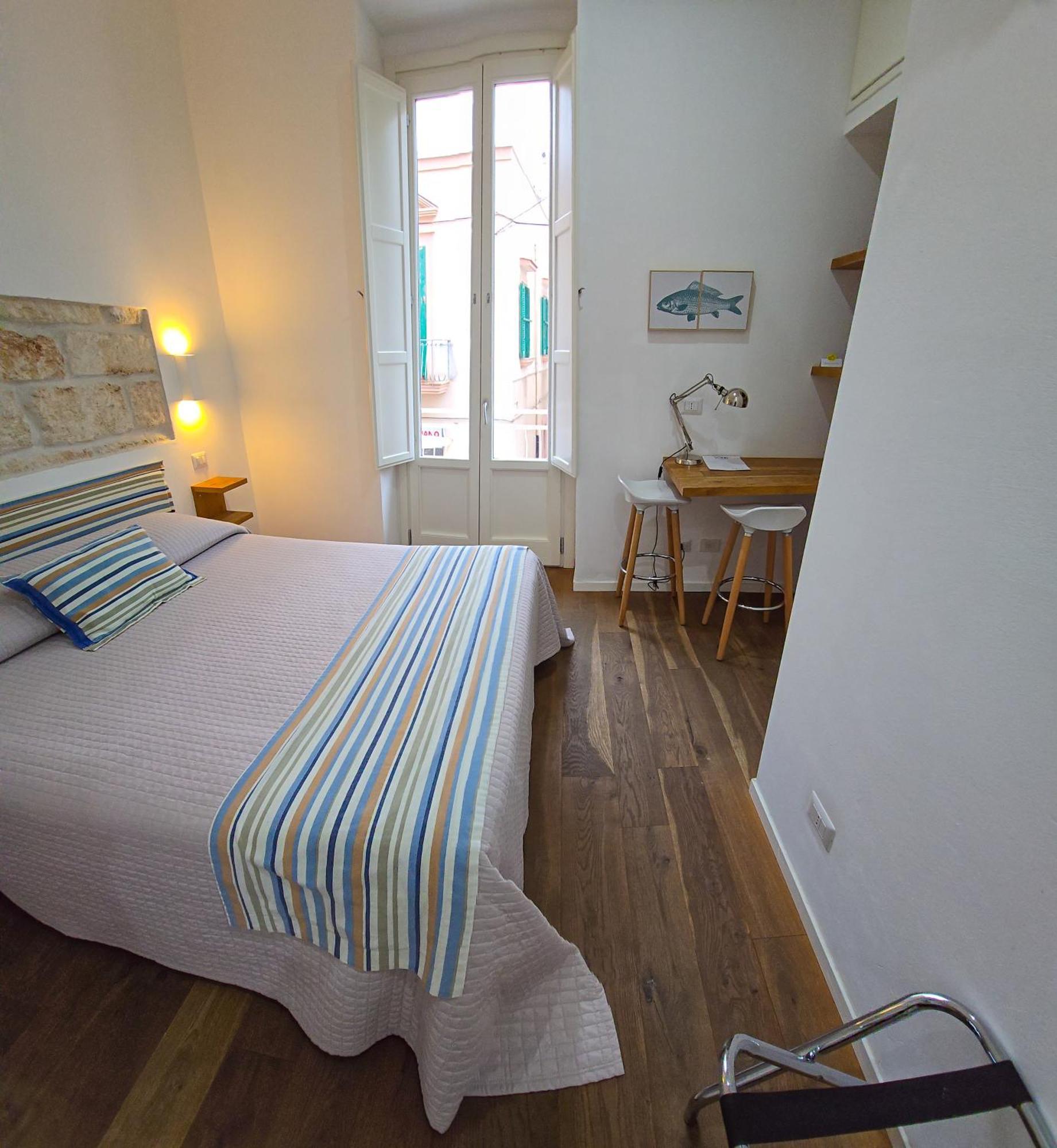 B&B 106 Maison De Charme Mola di Bari Esterno foto