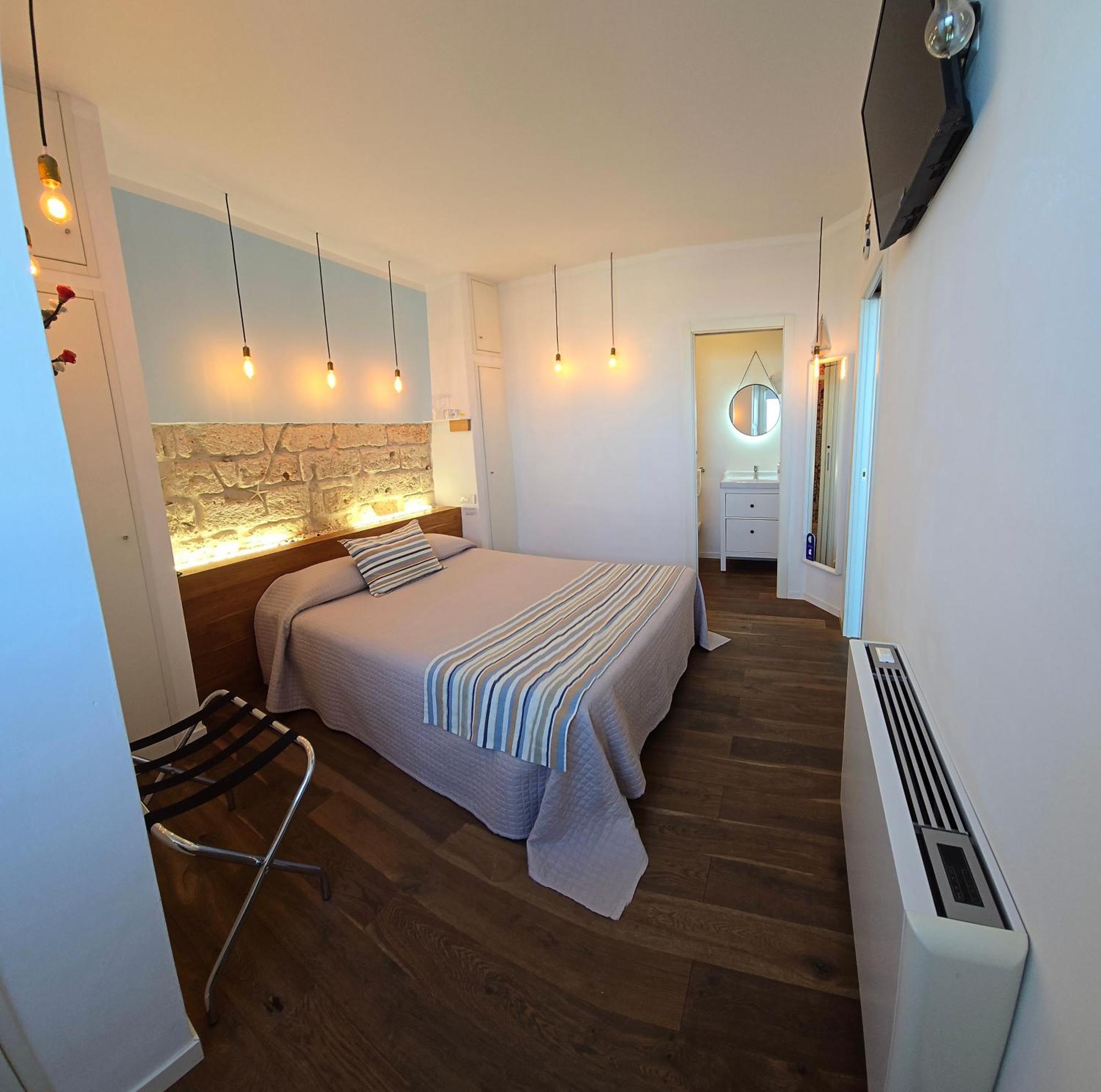 B&B 106 Maison De Charme Mola di Bari Esterno foto