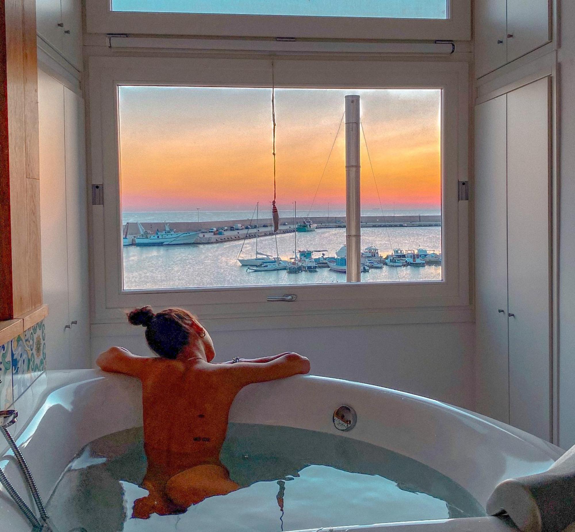 B&B 106 Maison De Charme Mola di Bari Esterno foto